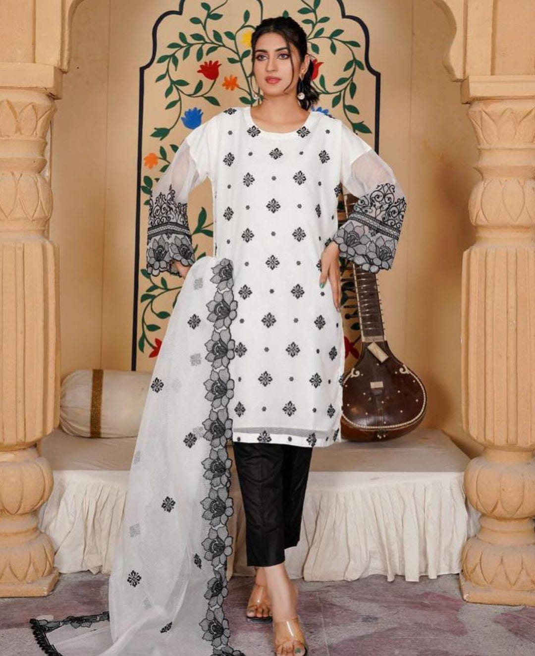 Organza Fancy Cutwork Embroidered Heavy Dupatta