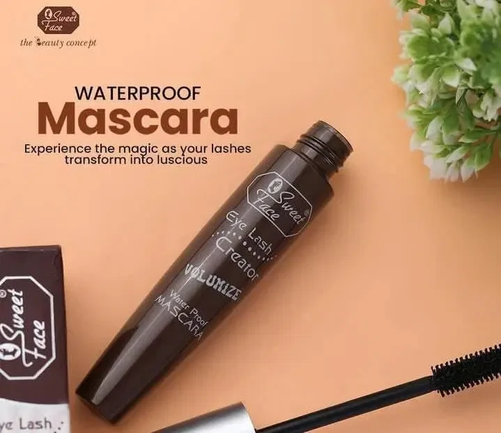 Matte And Glitter Mascara